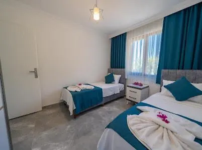 Villamsonnefes Ξενοδοχείο *